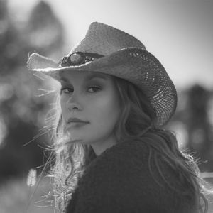 Meet your Posher, Sydney